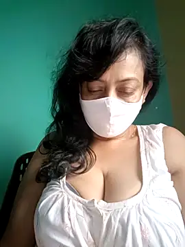 Snapshot of love_suman chatting on October 7, 10:34 am love suman online show from October 7, 10:34 am