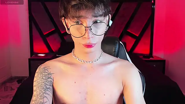 AndyWiilliams online show from March 4, 9:54 pm