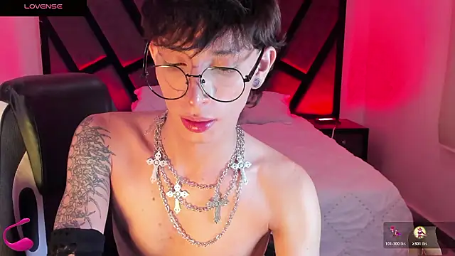 AndyWiilliams online show from March 8, 2:04 am