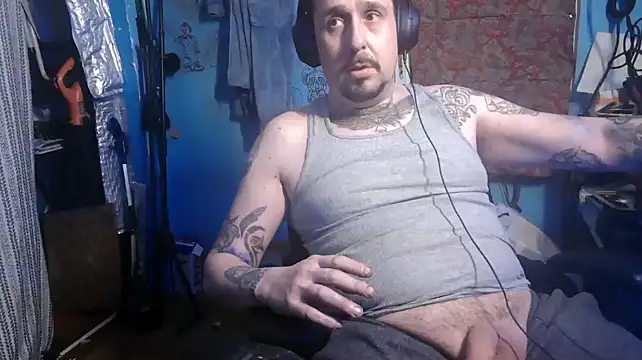 faded206 online show from January 17, 11:49 am