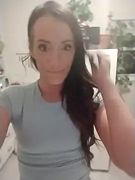 Snapshot of goddessnathalie1 chatting on December 28, 10:14 am goddessnathalie1 online show from December 28, 10:14 am