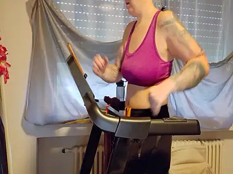 wetgerman 2 online show from April 10, 8:08 am