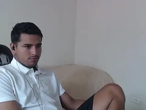 kylian 07 online show from March 2, 5:31 pm