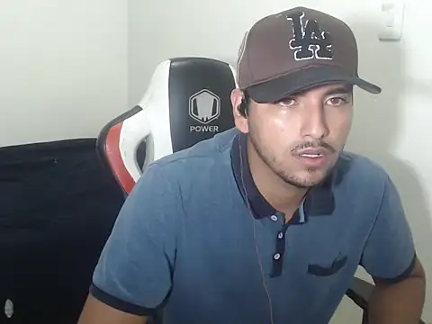 kylian 07 online show from April 7, 2:34 am