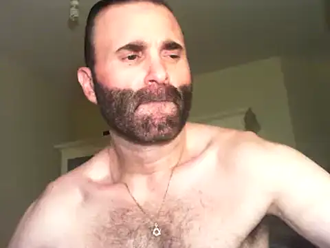 Snapshot of oneman555@xh chatting on February 28, 11:01 pm oneman555xh online show from February 28, 11:01 pm