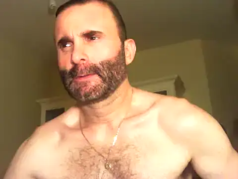 Snapshot of oneman555@xh chatting on March 5, 12:59 am oneman555xh online show from March 5, 12:59 am