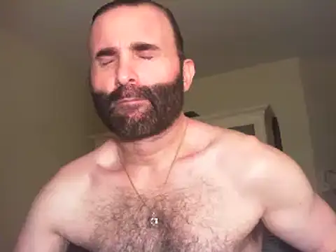 Snapshot of oneman555@xh chatting on December 3, 3:25 am oneman555xh online show from December 3, 3:25 am