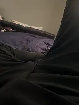 ROBOSTALLION online show from March 29, 5:29 am