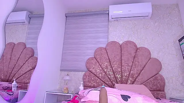 leon gaby online show from February 18, 7:54 pm