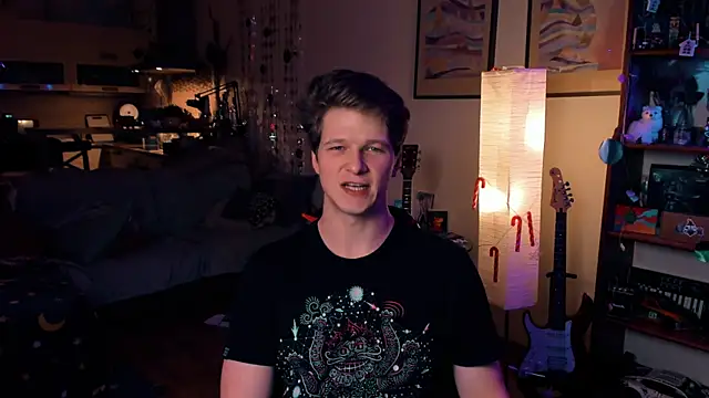 Breston Sweet online show from December 20, 10:00 pm