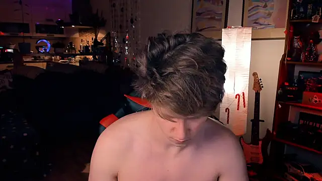 Breston Sweet online show from December 22, 8:03 pm