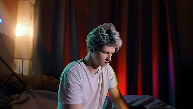 Breston Sweet online show from September 27, 6:13 pm