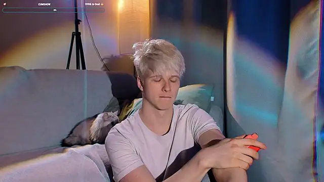 Breston Sweet online show from October 21, 7:47 pm