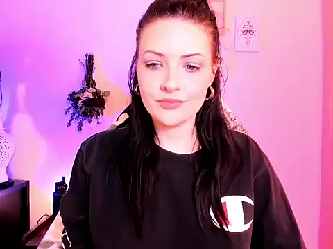 MelroseStrip online show from March 7, 12:51 am