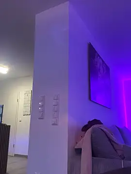 Snapshot of newMichelle chatting on January 29, 7:15 am newMichelle online show from January 29, 7:15 am