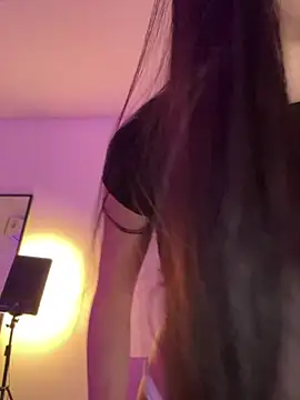 martiiaciar online show from February 16, 3:13 am