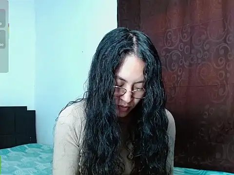 Olivia Bright online show from April 17, 10:02 pm