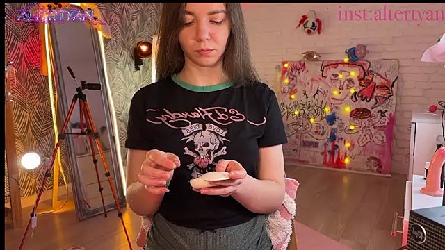 altertyan online show from March 21, 8:45 pm