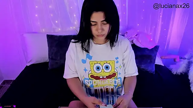 Snapshot of lucy26_ chatting on November 21, 3:27 am lucy26 online show from November 21, 3:27 am