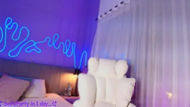 Sofly s online show from April 1, 1:41 pm