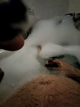 Snapshot of Paul10112 chatting on September 14, 7:02 pm Paul10112 online show from September 14, 7:02 pm