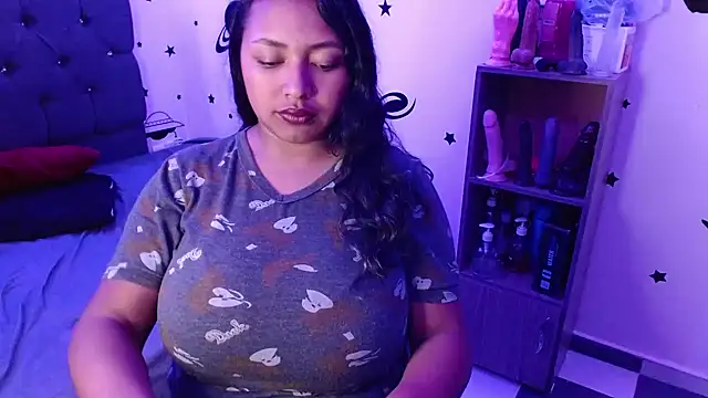 Snapshot of tatiana_wd chatting on December 2, 1:25 am tatiana wd online show from December 2, 1:25 am