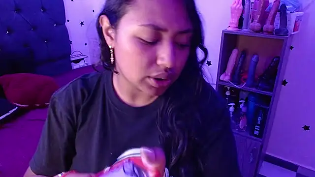 Snapshot of tatiana_wd chatting on January 25, 2:15 am tatiana wd online show from January 25, 2:15 am