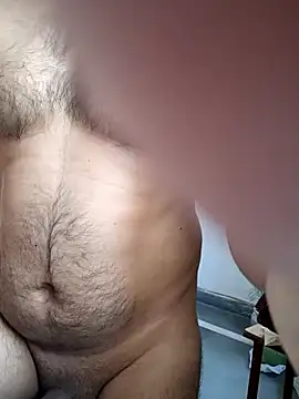 Snapshot of mahi-singh43 chatting on March 8, 5:49 am mahi-singh43 online show from March 8, 5:49 am