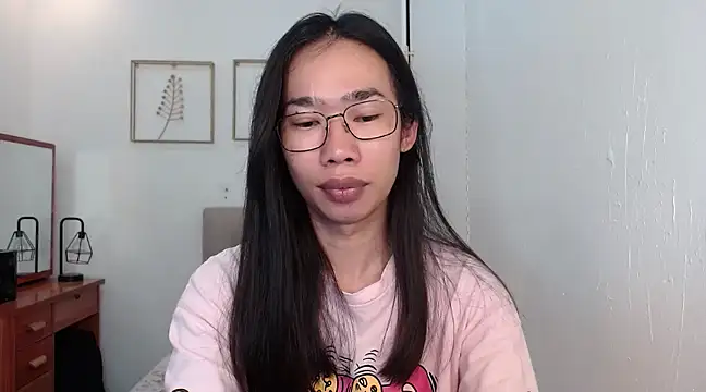 Snapshot of AsianFuckBuddies chatting on February 28, 5:04 pm AsianFuckBuddies online show from February 28, 5:04 pm