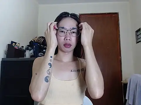 Snapshot of AsianFuckBuddies chatting on October 8, 12:30 am AsianFuckBuddies online show from October 8, 12:30 am