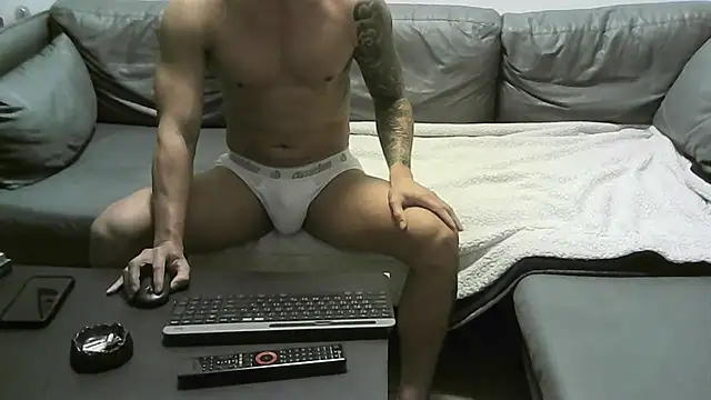 Snapshot of CKBE2021 chatting on January 13, 7:21 pm CKBE2021 online show from January 13, 7:21 pm