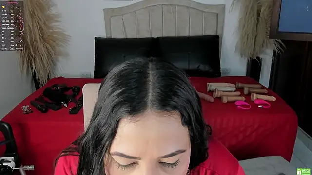 Bianka olivetto021 online show from April 9, 2:33 am