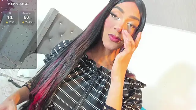 Snapshot of Daniela_Coks chatting on March 5, 2:25 am Daniela Coks online show from March 5, 2:25 am