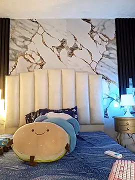 mollieblue69 online show from January 15, 1:16 pm