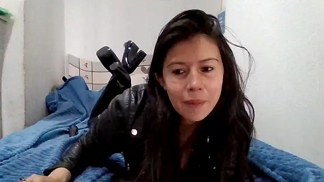Snapshot of sandyquinnxx chatting on January 31, 2:49 pm sandyquinnxx online show from January 31, 2:49 pm