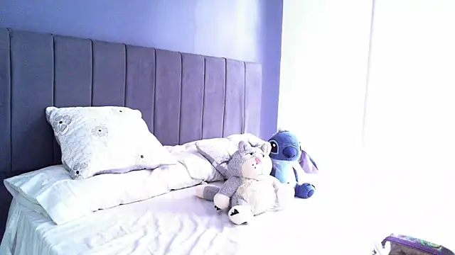 Sweet-Angie online show from April 11, 6:45 pm