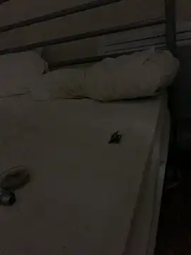 Snapshot of Da_yellow_1 chatting on December 22, 12:28 am Da yellow 1 online show from December 22, 12:28 am