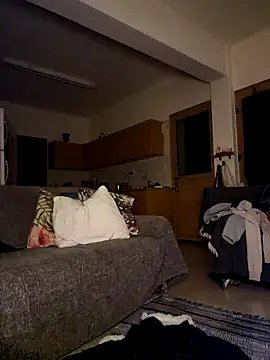 Snapshot of MissMialicious chatting on January 24, 4:49 pm MissMialicious online show from January 24, 4:49 pm