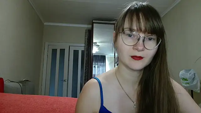 KiraGoldens online show from October 21, 6:14 am