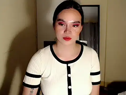 Snapshot of afilipinainLA chatting on February 3, 5:24 pm afilipinainLA online show from February 3, 5:24 pm