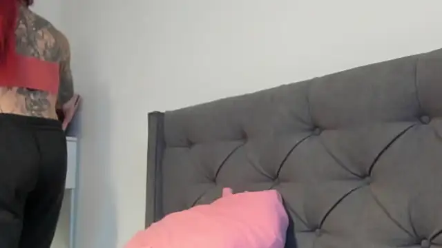 Snapshot of tamarapervert chatting on February 7, 3:49 pm tamarapervert online show from February 7, 3:49 pm