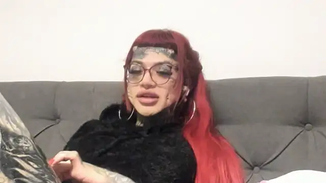 Snapshot of tamarapervert chatting on March 14, 6:13 pm tamarapervert online show from March 14, 6:13 pm