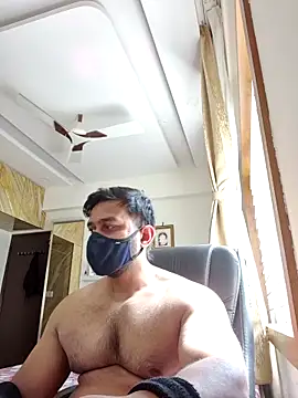 Snapshot of kaizercool1 chatting on February 15, 5:59 am kaizercool1 online show from February 15, 5:59 am