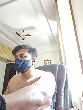 Snapshot of kaizercool1 chatting on February 22, 6:13 am kaizercool1 online show from February 22, 6:13 am