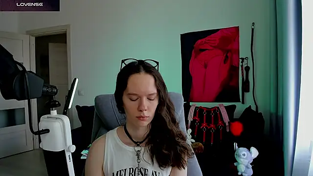 DivineBite online show from July 9, 9:35 am