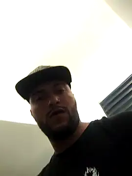 Lmfit online show from March 8, 7:28 pm