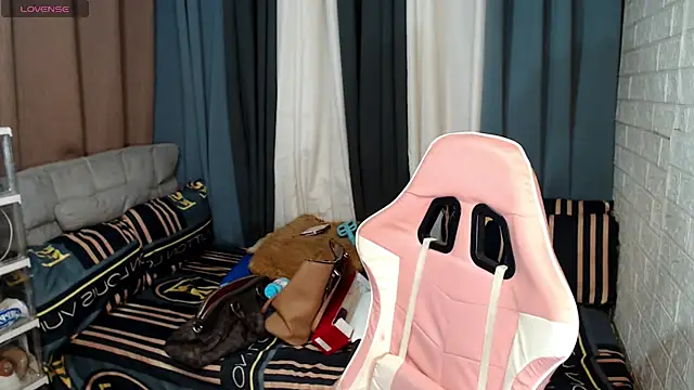 MagnificatMistress online show from January 12, 12:39 am