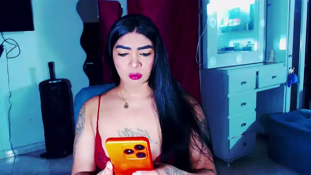 violet bigcock774 online show from September 17, 7:43 am