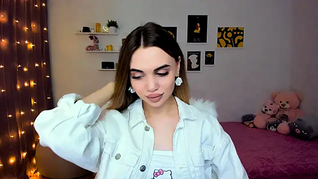 Snapshot of aPieceOfJoy chatting on December 15, 8:47 pm aPieceOfJoy online show from December 15, 8:47 pm