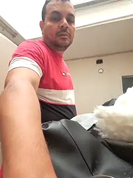 Snapshot of Ben_joseph1976 chatting on January 4, 3:17 pm Ben joseph1976 online show from January 4, 3:17 pm